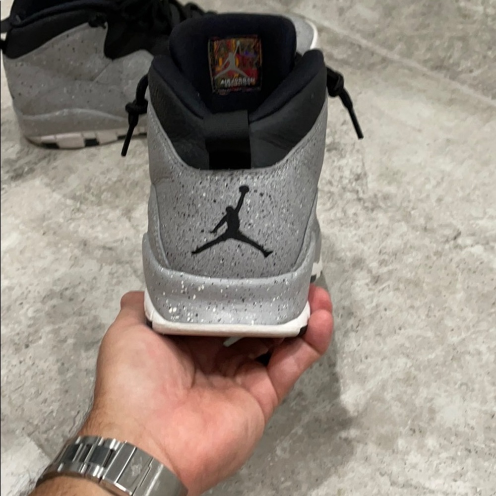 Concrete 10s - Picture 6 of 8
